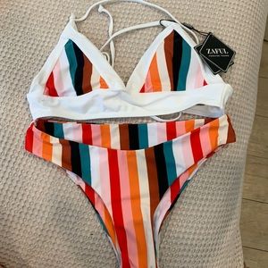 Zaful Color Stripe Bikini Set